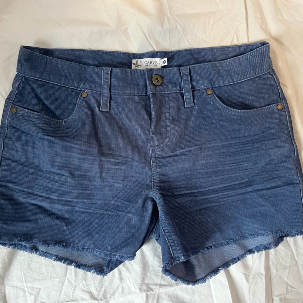 Carve Design Blue Women's Shorts